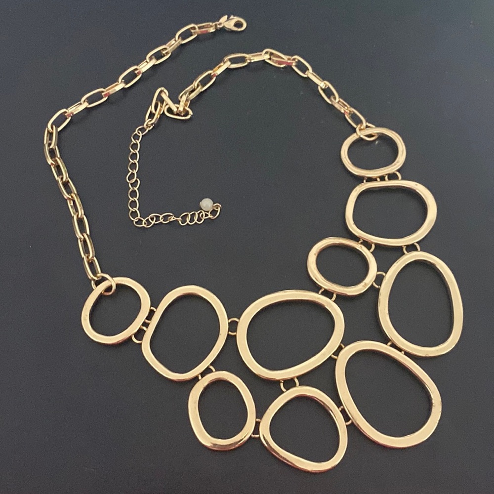 SHB Hinged Circle Necklace